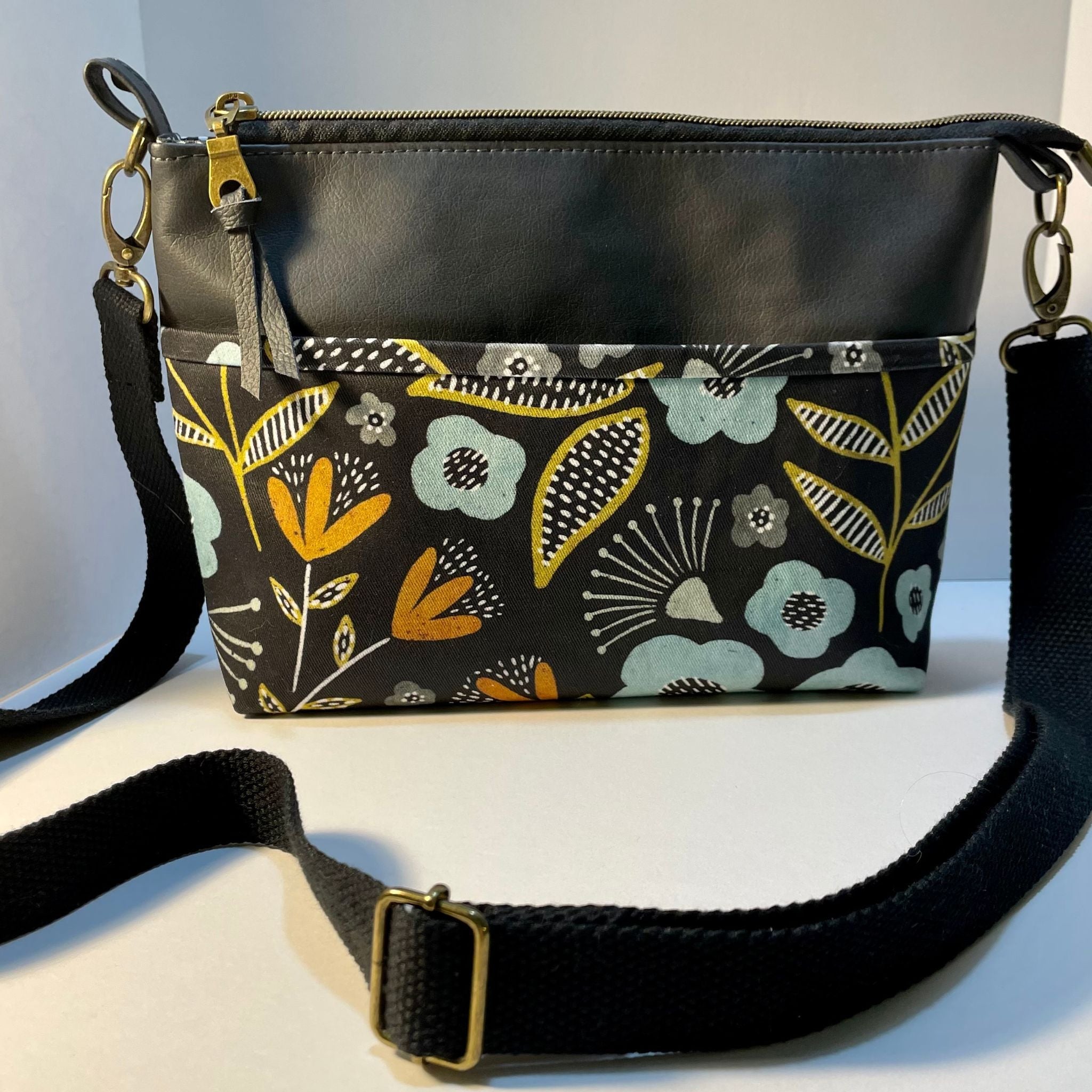 Small Crossbody Bags