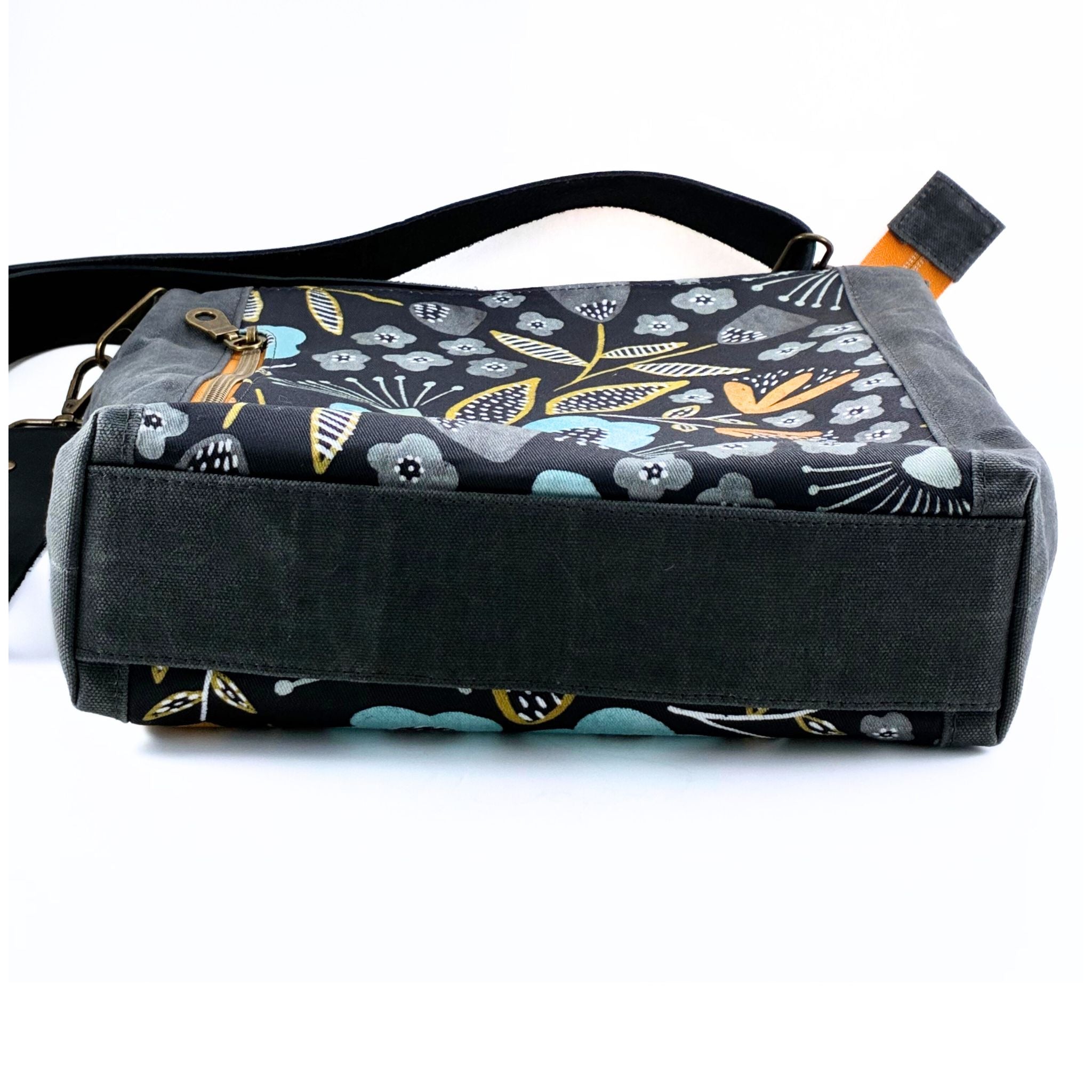 Mod Floral Crossbody