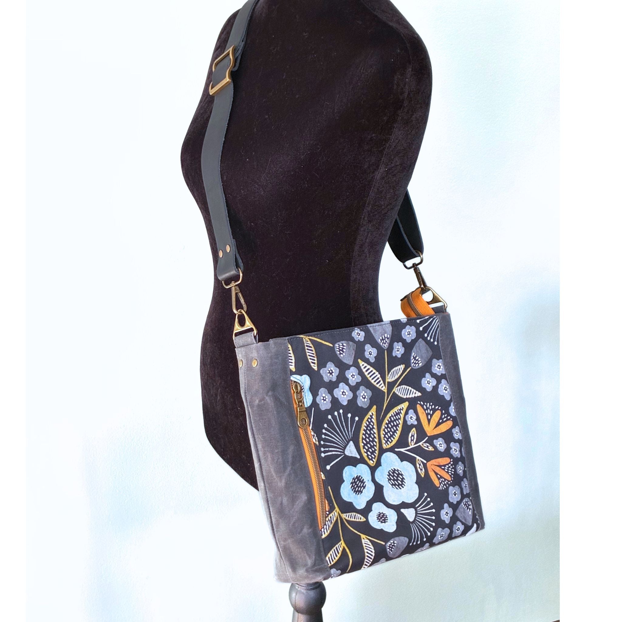 Mod Floral Crossbody